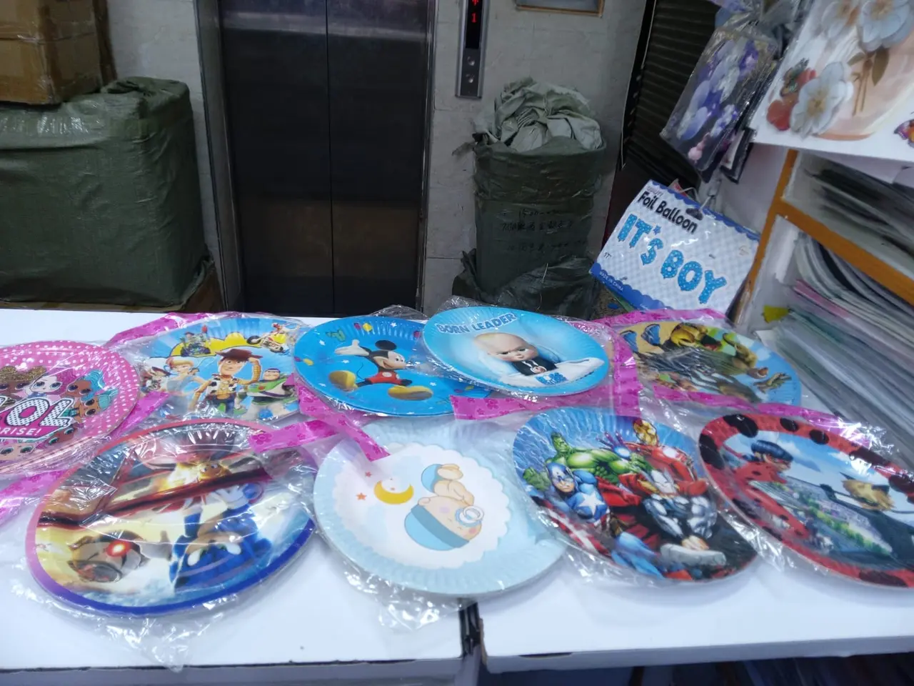 Cartoon character party plates