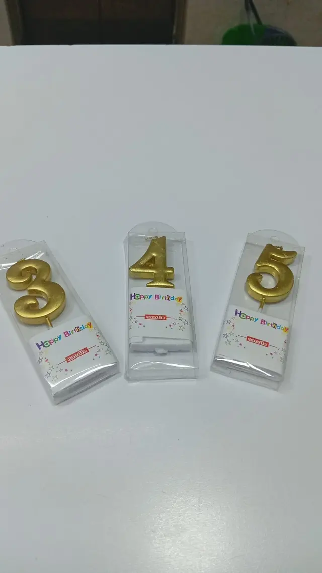 Number candles 0–9 (large)