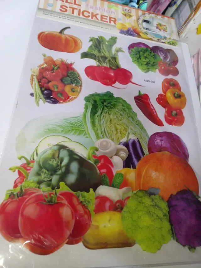 Fruit and kitchen stickers